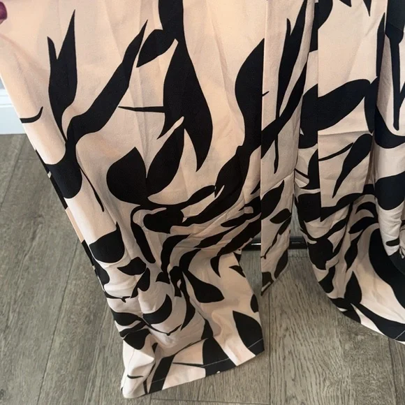 Black and Tan Print Pants Romper - Picture 4 of 7